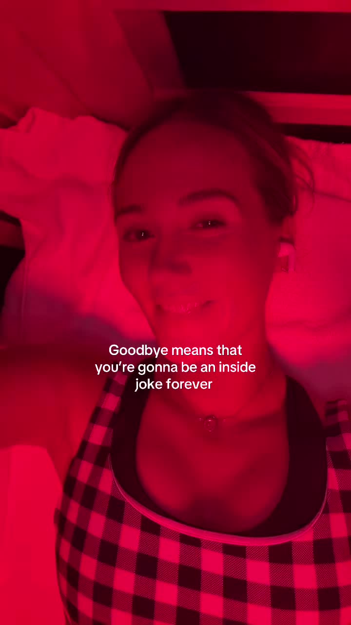 @emisalisburyy