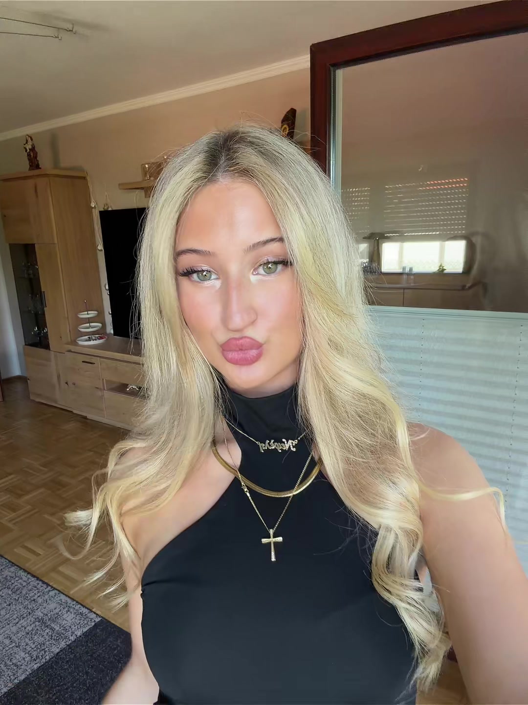 @𝓃𝑒𝒻𝑒𝓁𝒾🪽