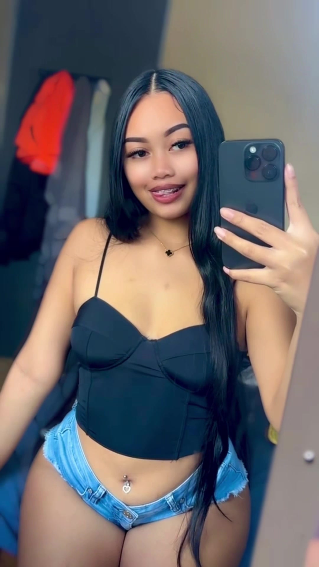 @𝐌𝐨𝐧𝐚 𝐋𝐢𝐬𝐚 🦋