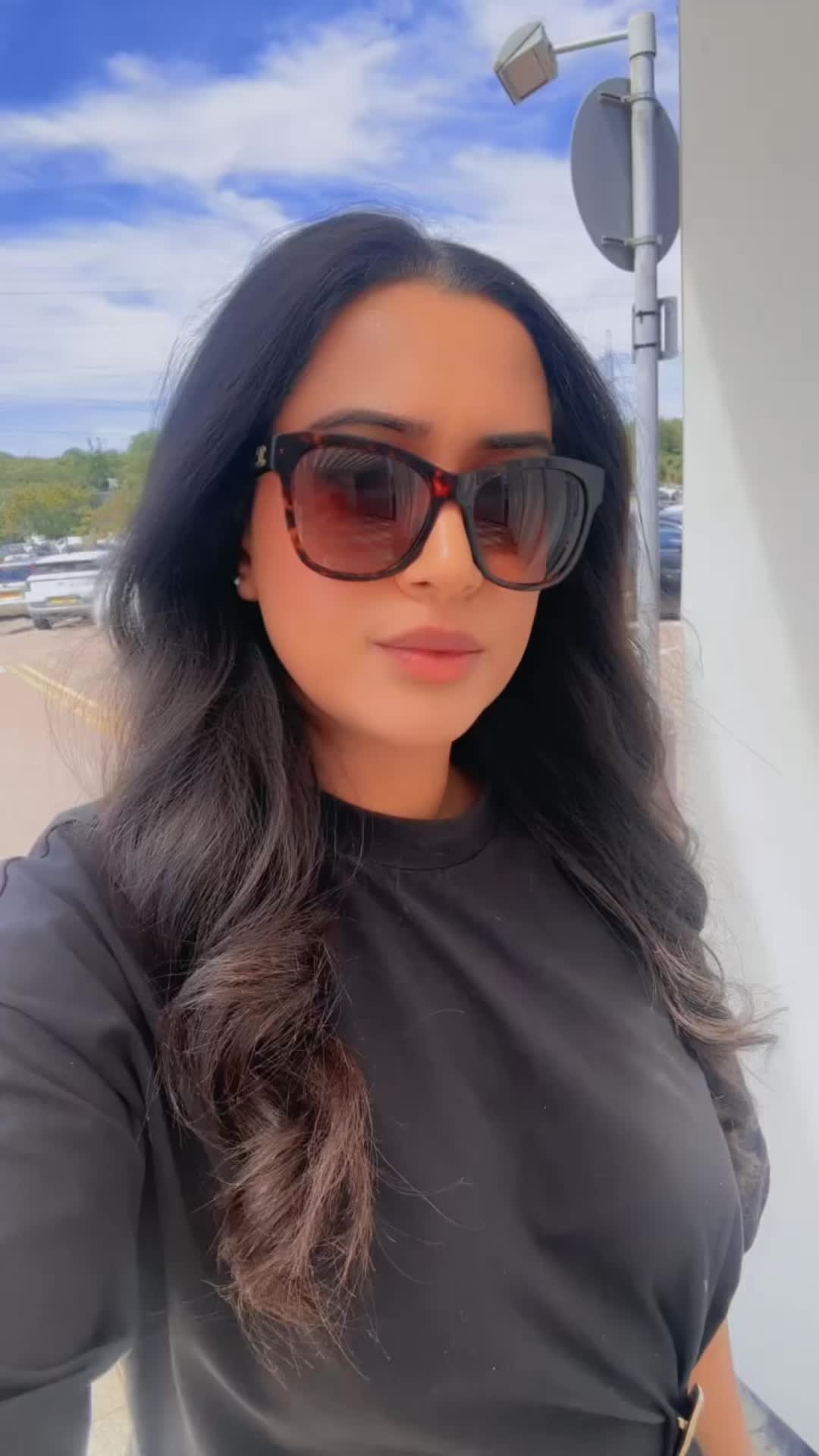 @Sidraa