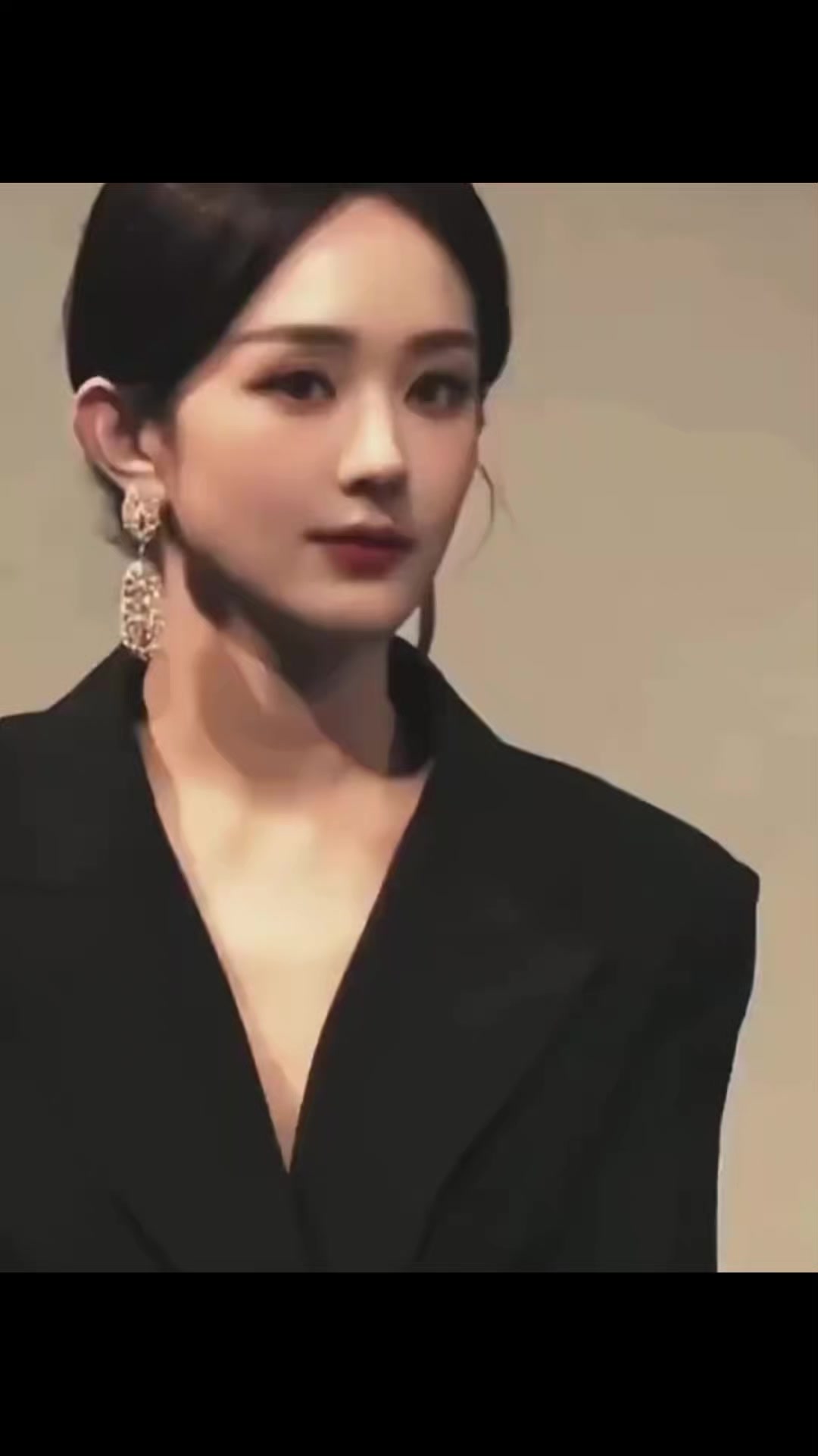 @𝐙𝐥𝐢𝐲𝐢𝐧𝐠💎