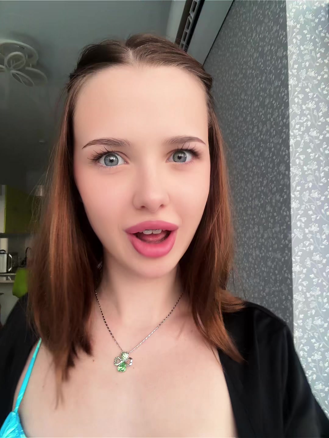 @yuv