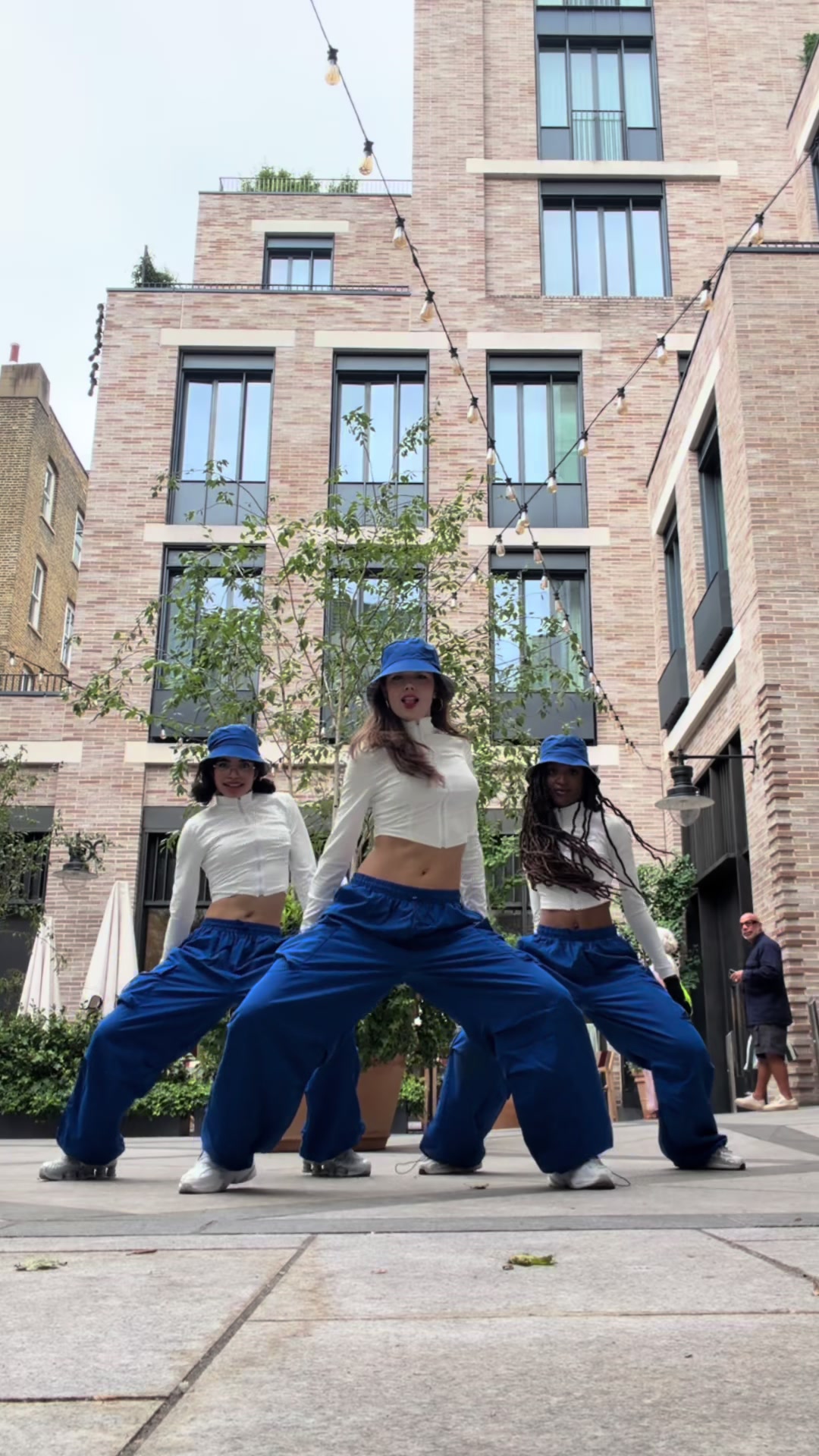 @libby ⊹₊⟡⋆