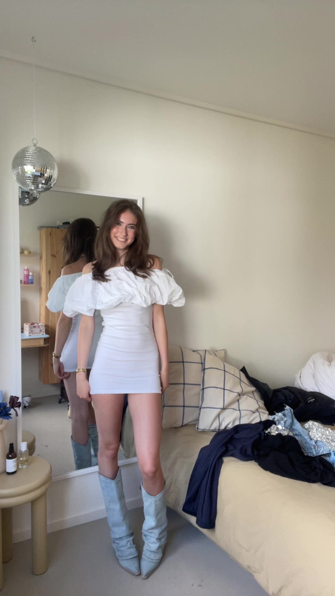 @𝐅𝐢𝐞𝐧