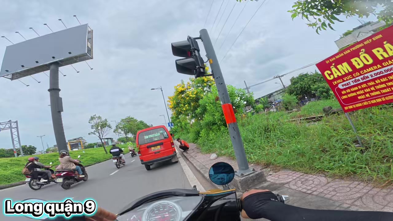 @Long Quận 9