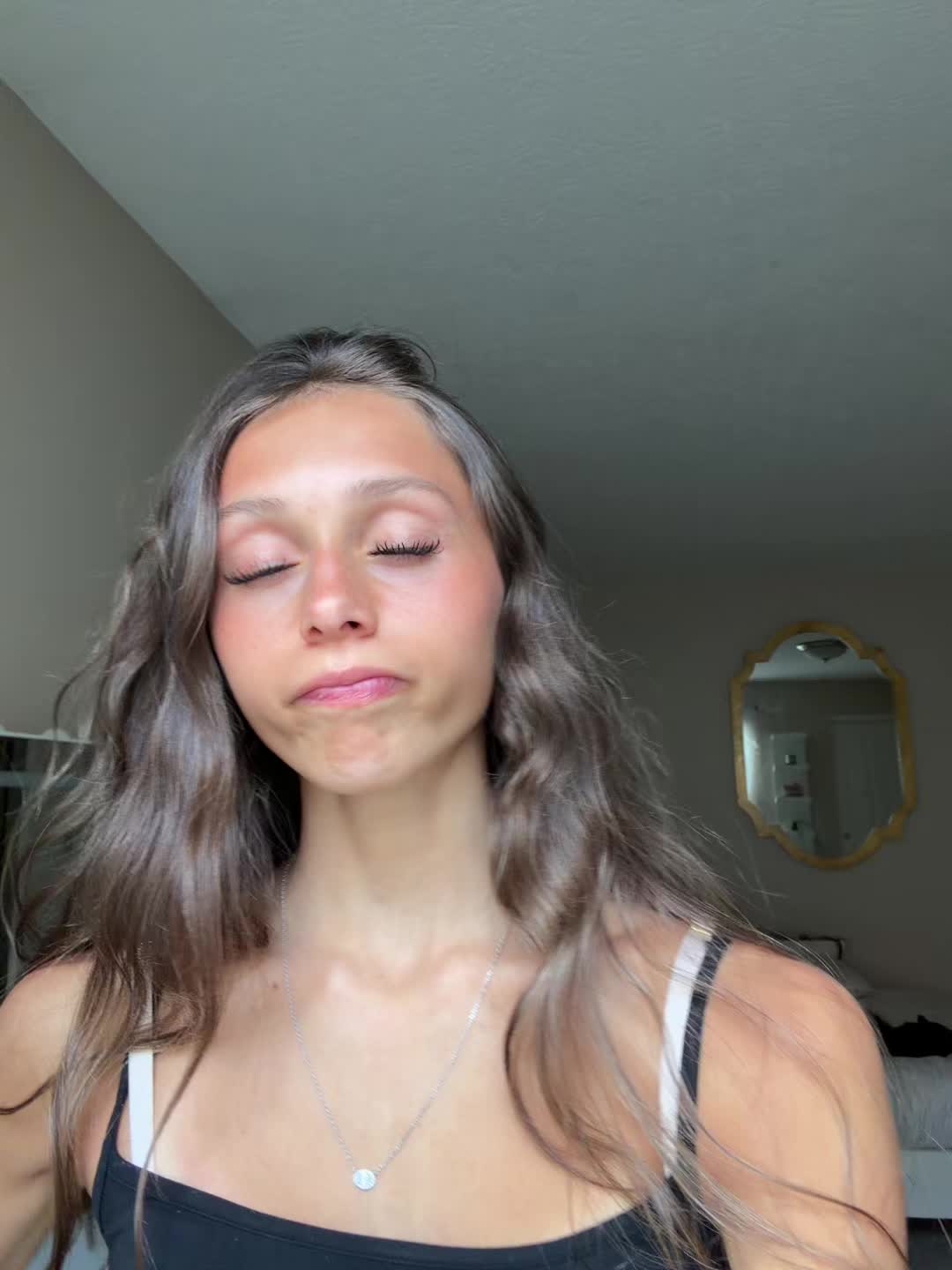 @avaa