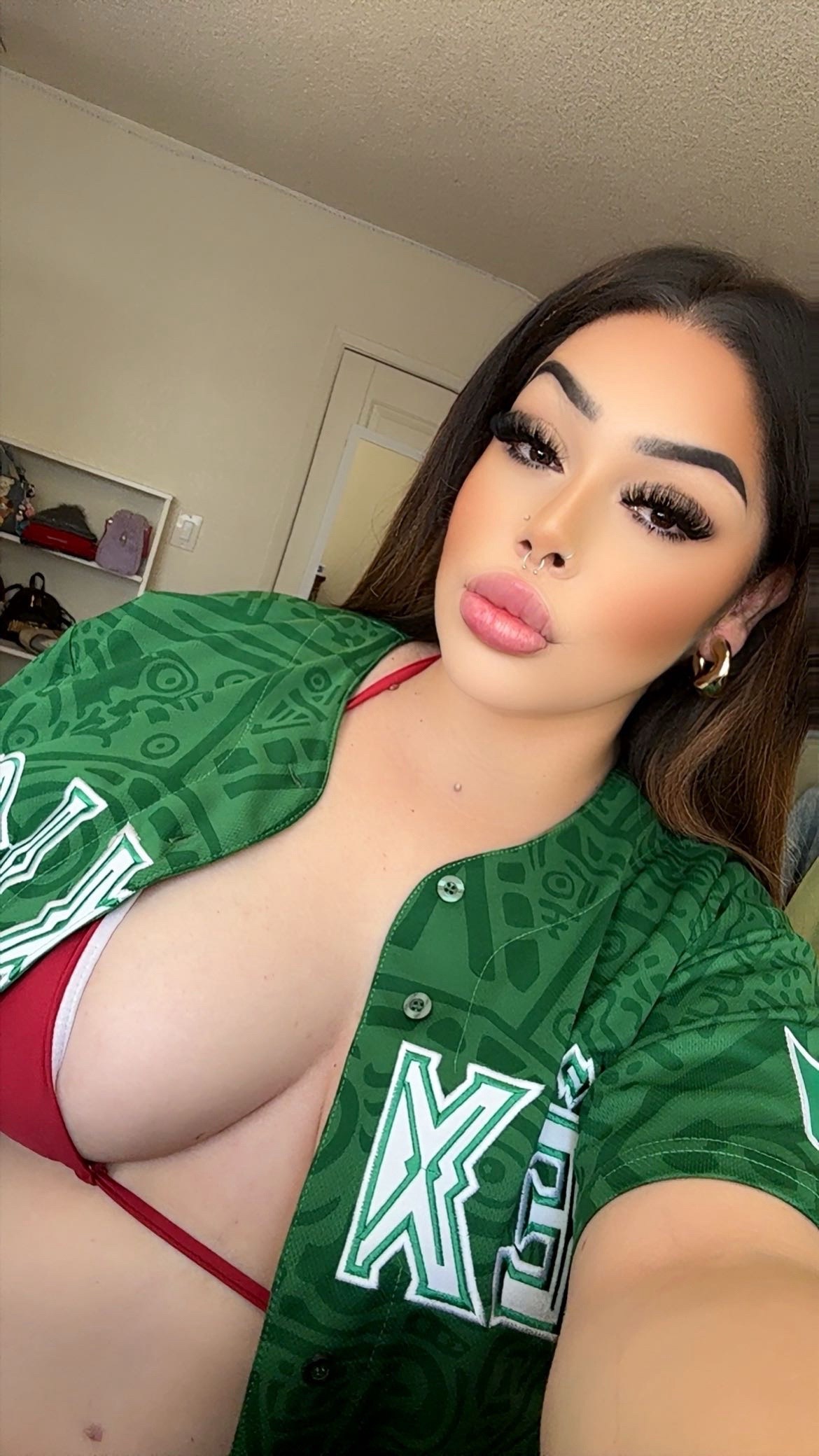 @Prettyalee