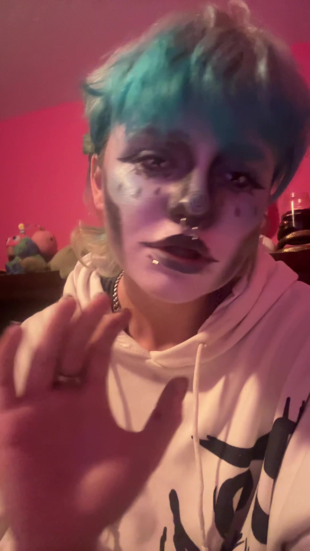 @𝕯𝖆𝖒𝖎𝖊𝖓