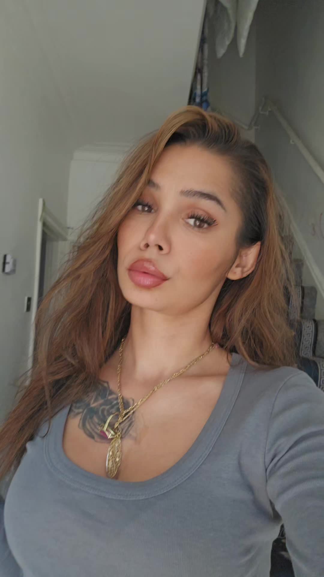 @nikoleta