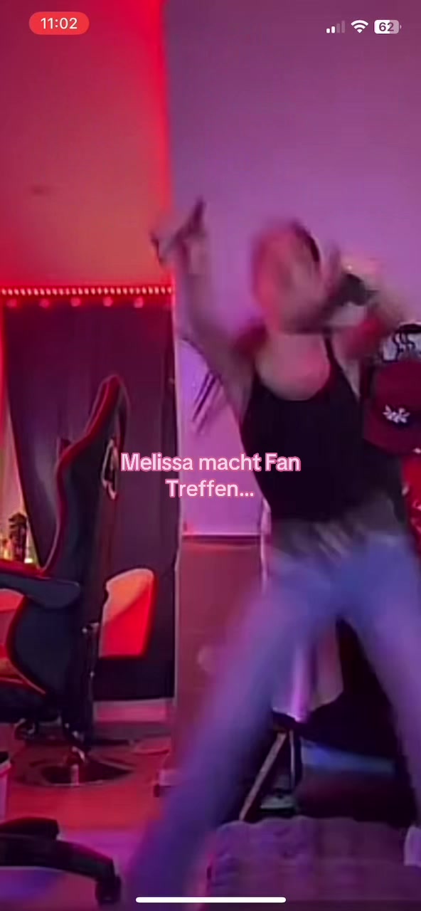 @✞