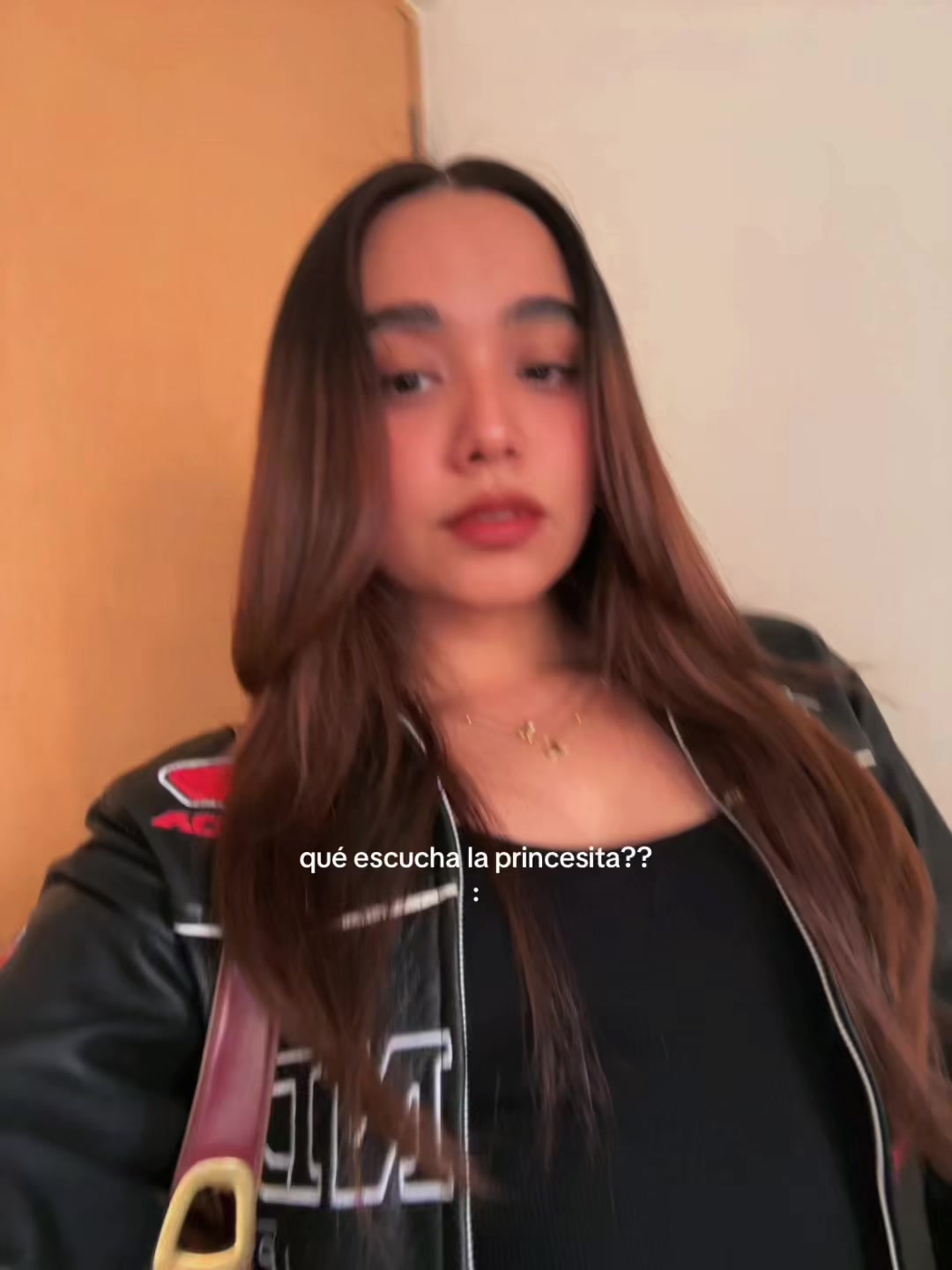 @_monicasintilde