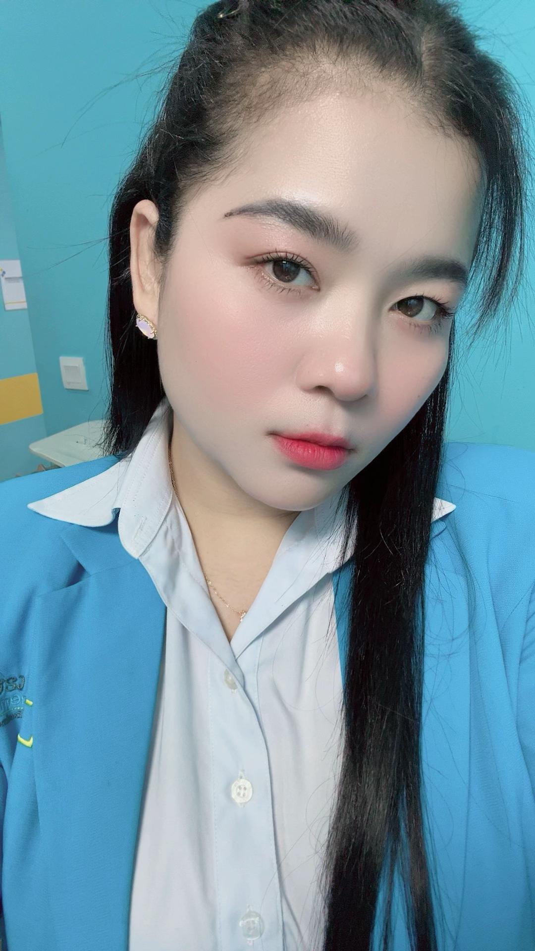 @ម៉ាក់ សាន់មុី❤️😘