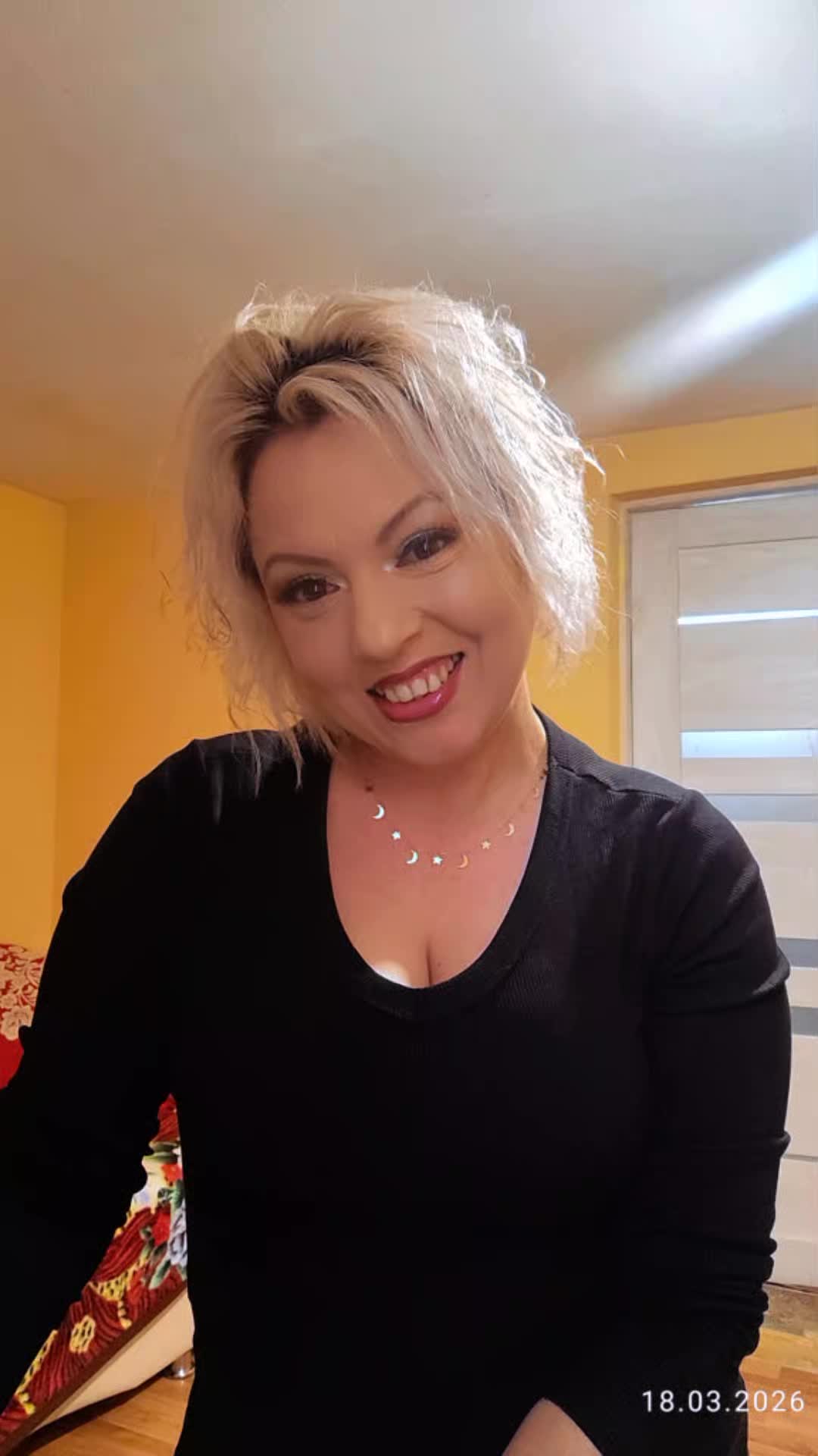 @angelicaAngy