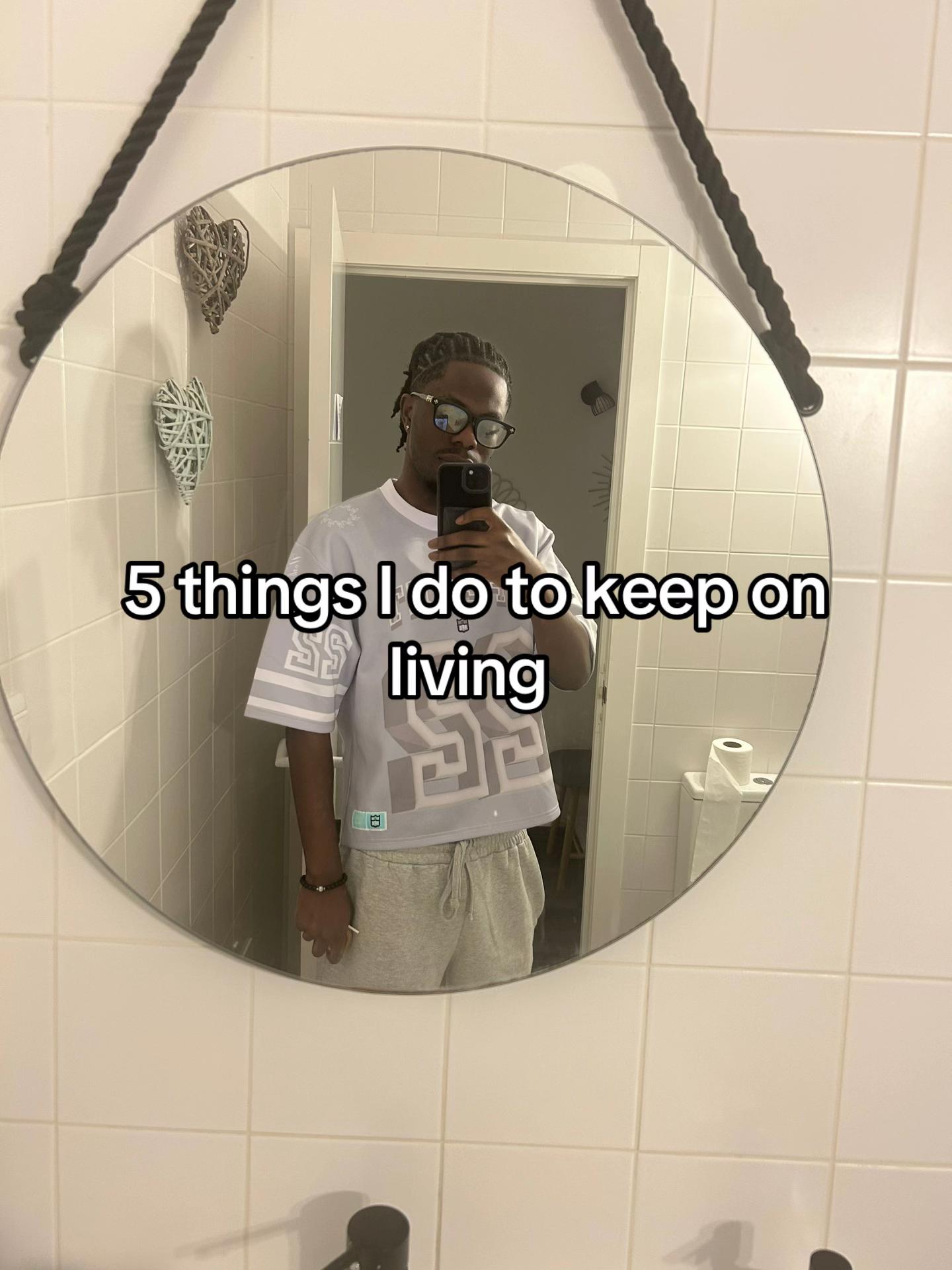 @🤴🏾