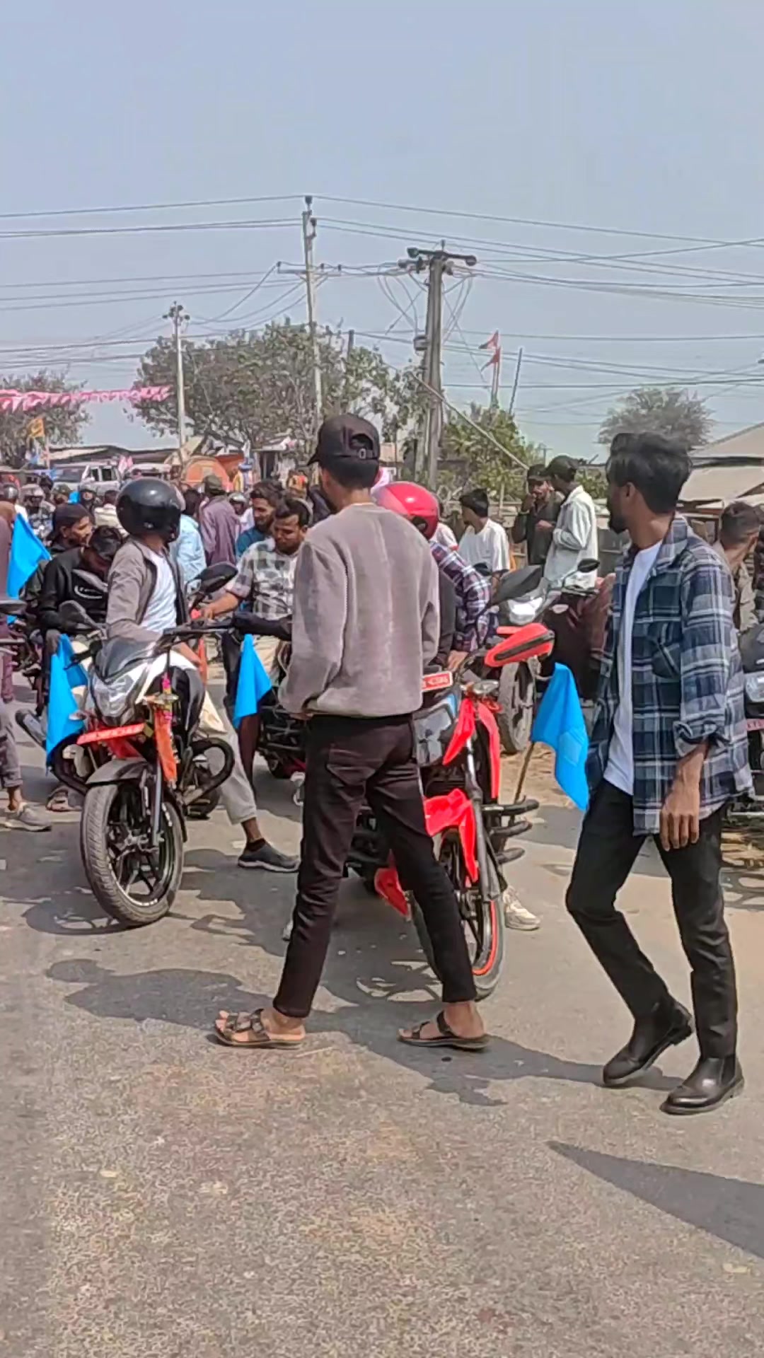@Rajesh Shah Haluwai 🇪🇺