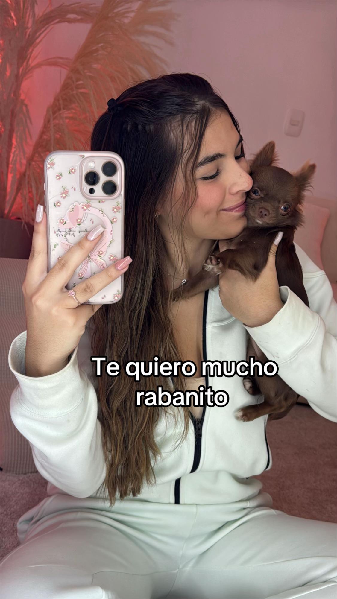 @Nana Ballesteros🦊 🐈&zwj;⬛