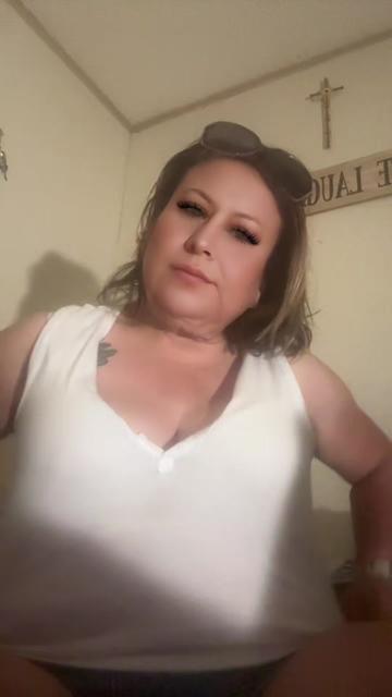 @Elaine G.🧁 🌭2️⃣FLY