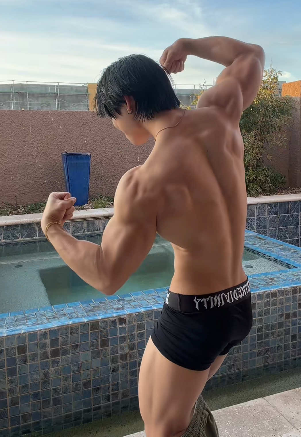 @Sean 𒉭