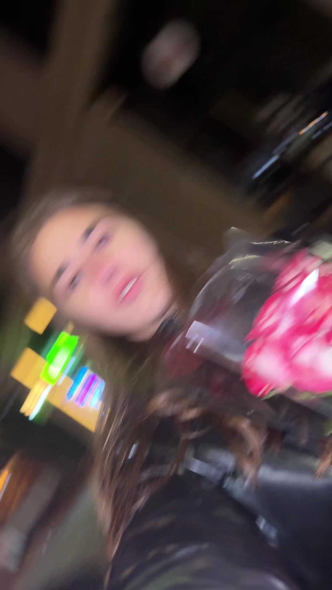 @𝙉𝙞𝙠𝙞𝙉𝙞𝙠𝙞