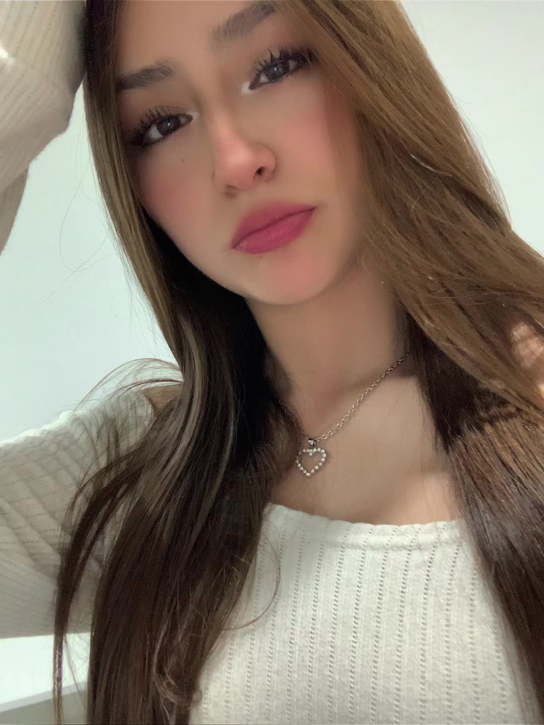 @𝓔𝓿𝓮 🍓