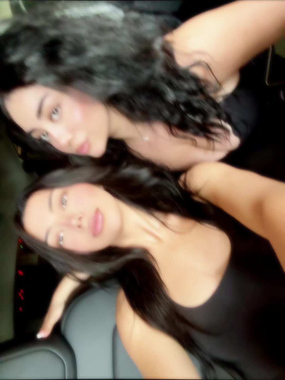 @Mel K