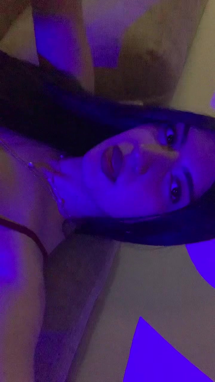 @maria