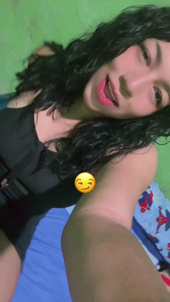 @Nallely