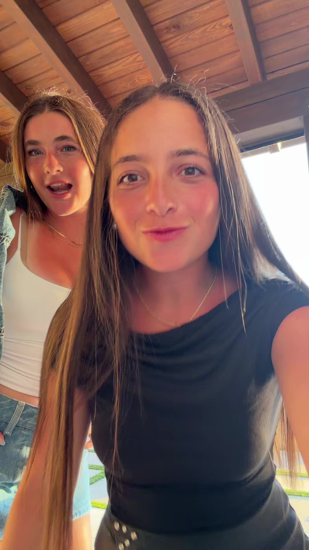 @Ella Gardner