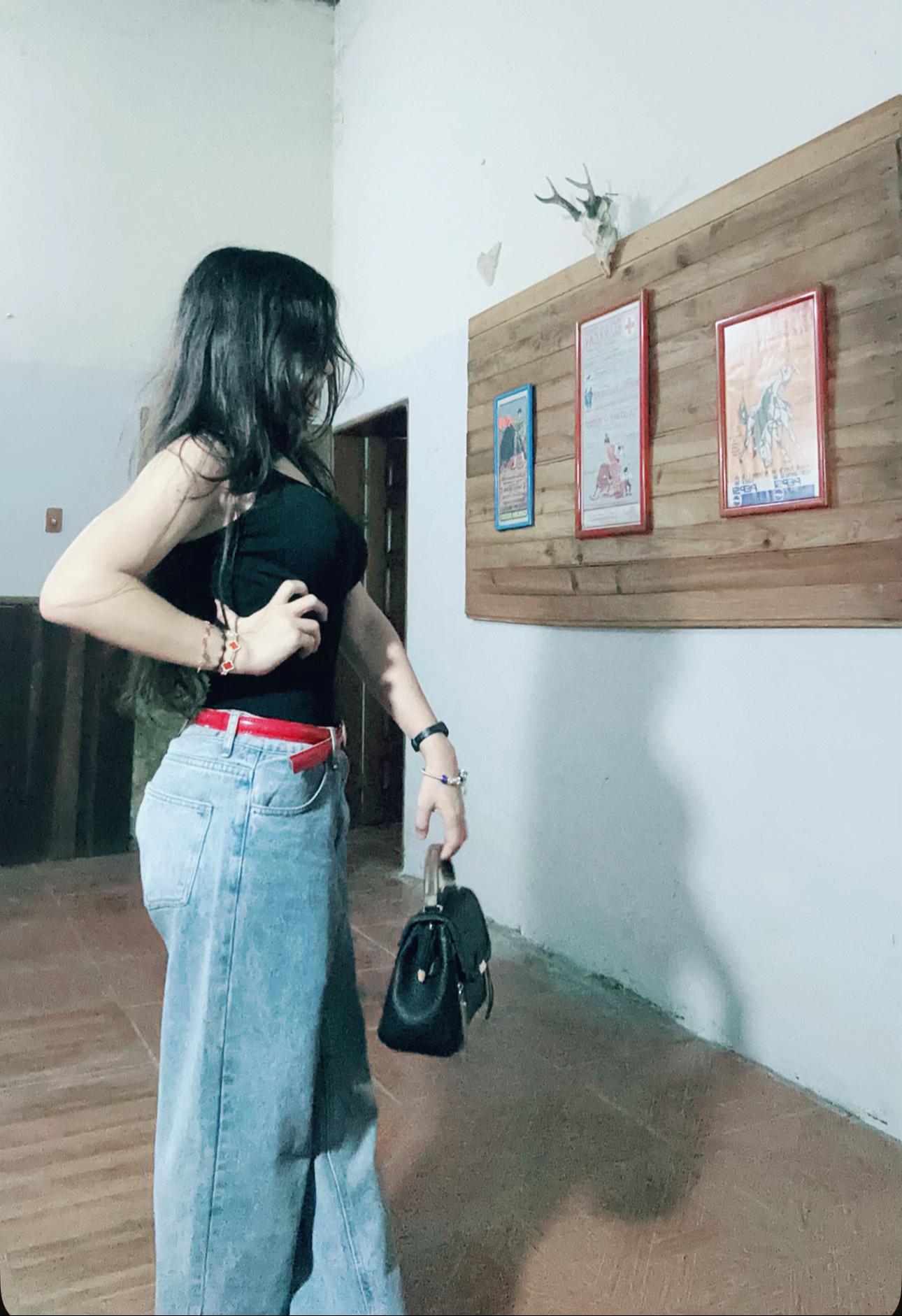 @Ana Castillo ☻︎☺︎︎