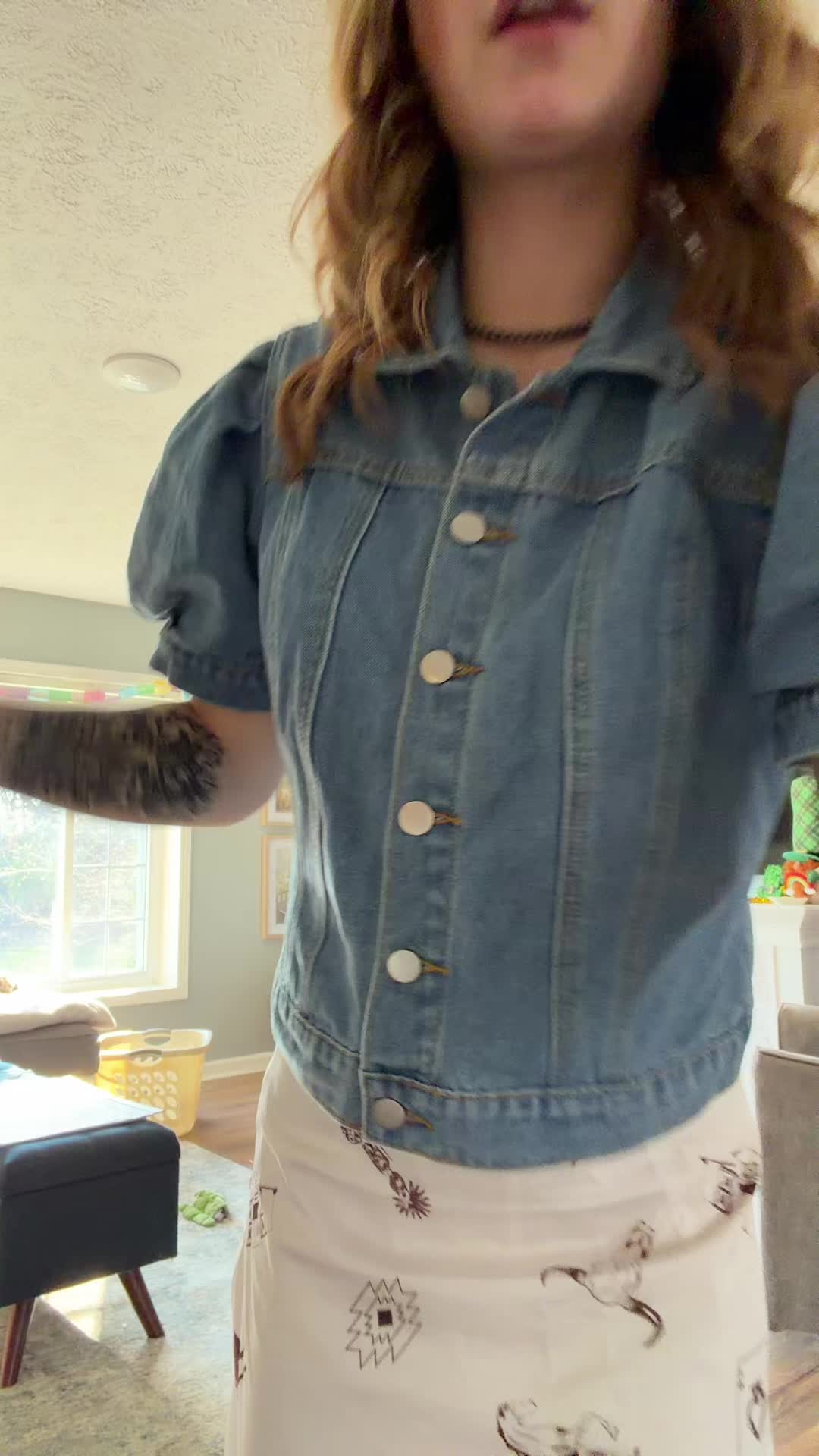 @🤫