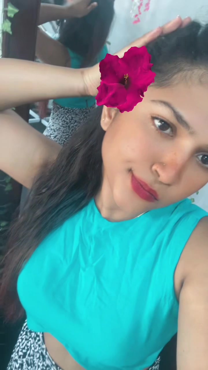 @Hansi----💗😙