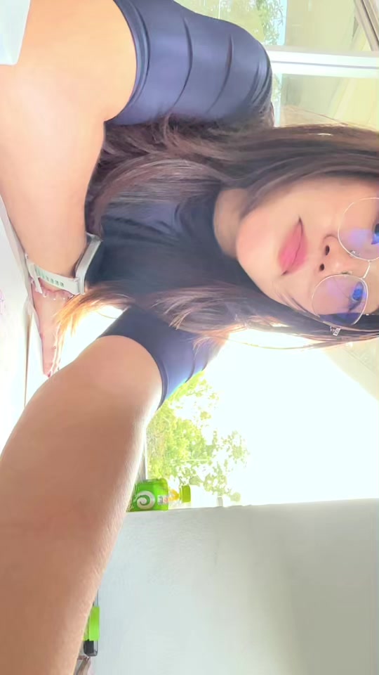 @เลียบจุ๊บ