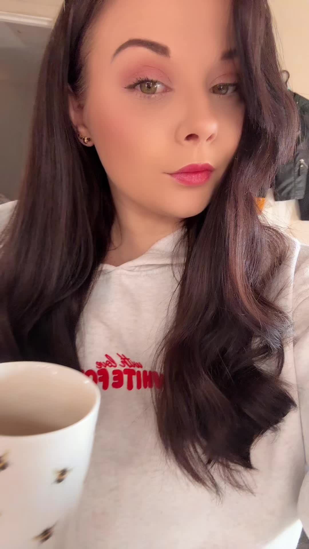 @Katlove🐝