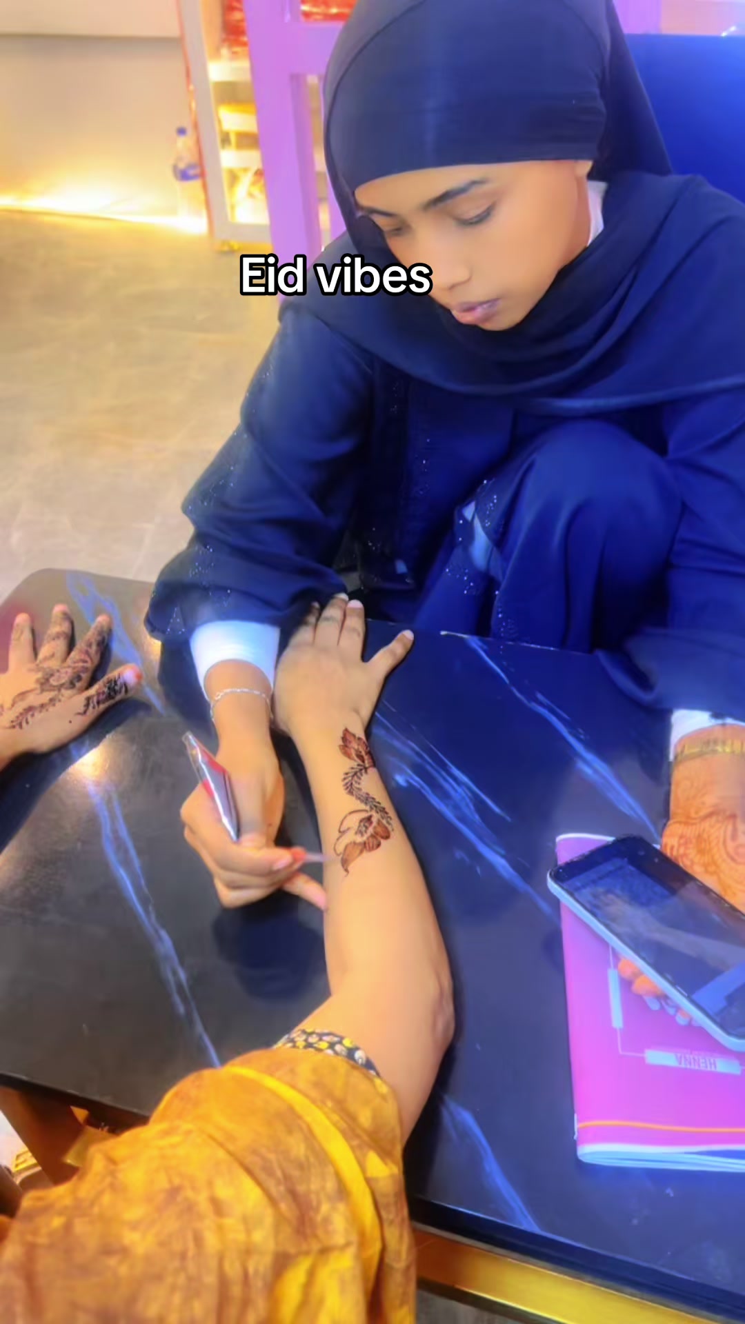 @Mendi_Make-up_henna