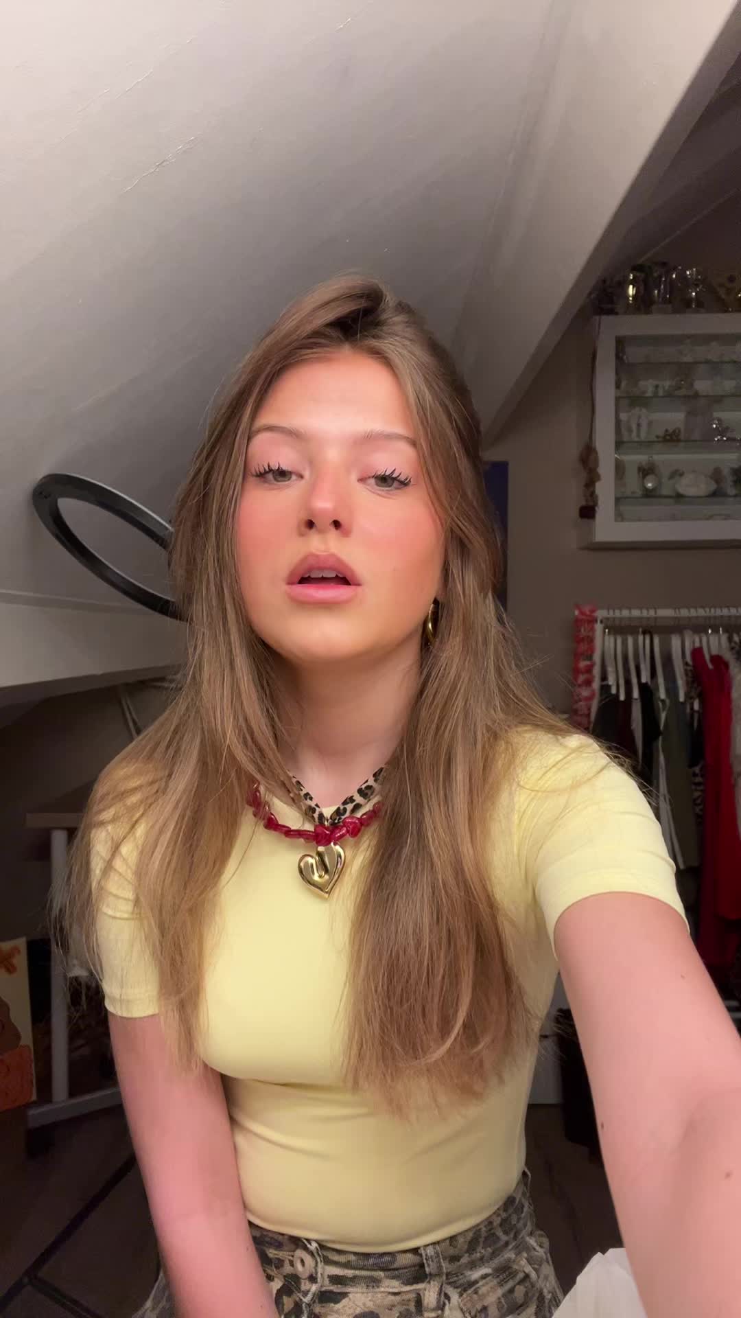 @𝐓𝐞𝐬𝐬𝐚