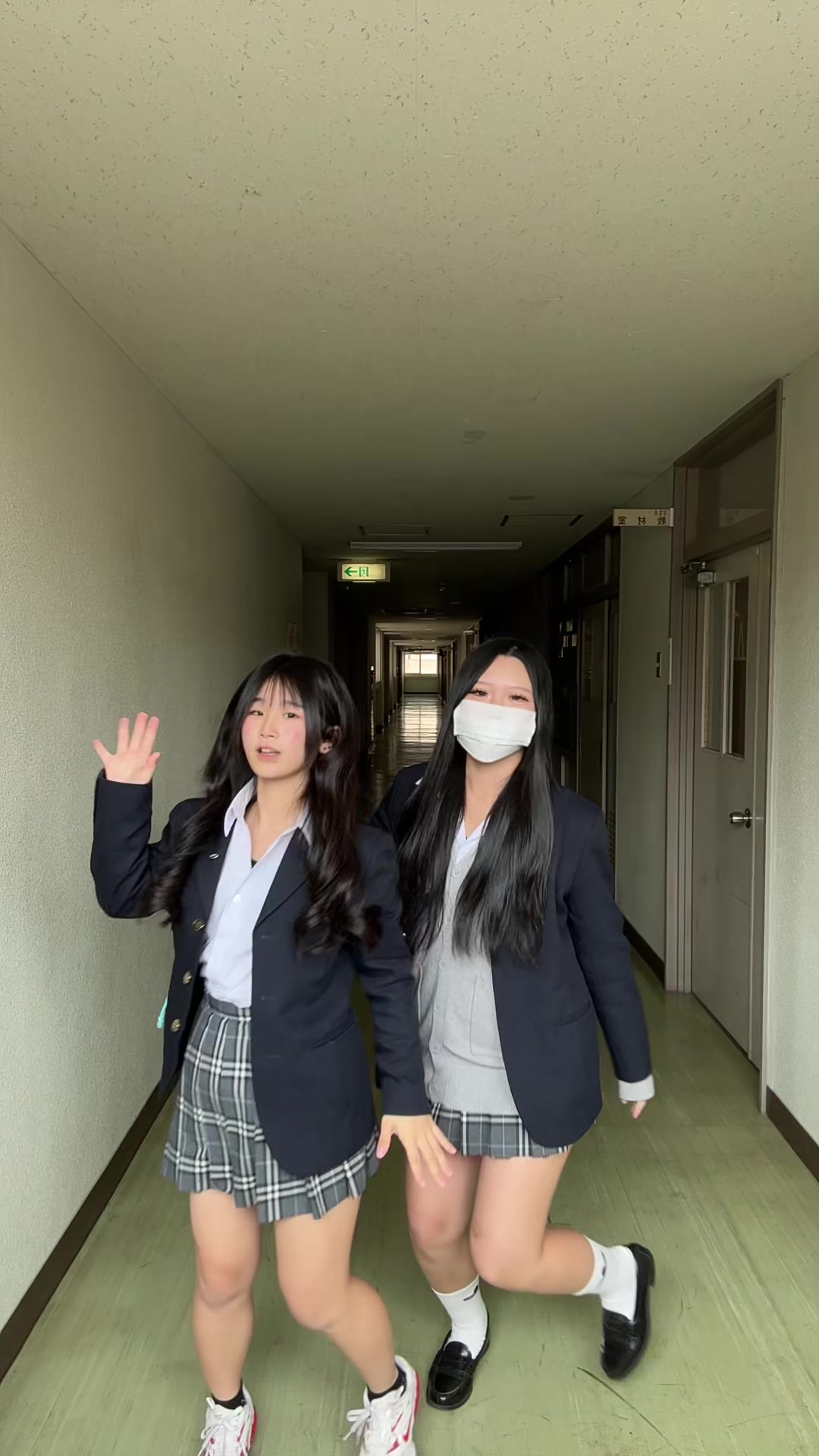 @ひより