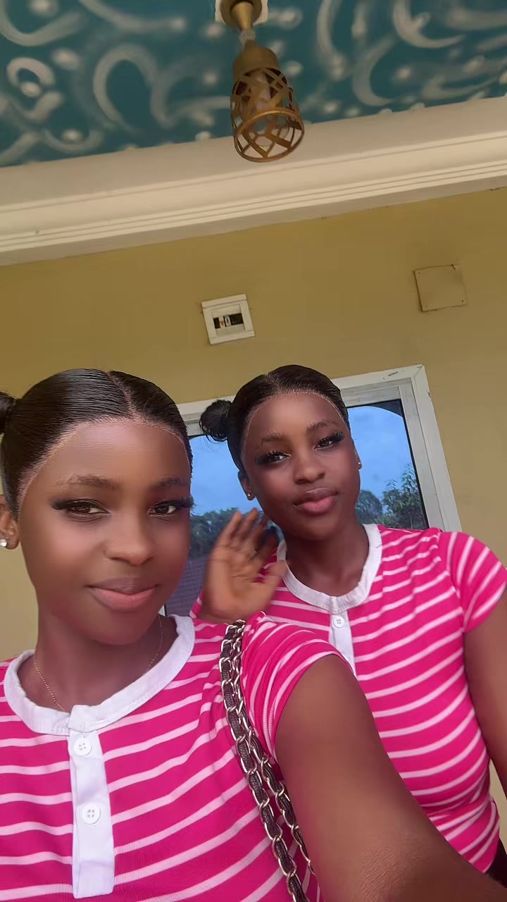 @Faith&amp;Favour🦋