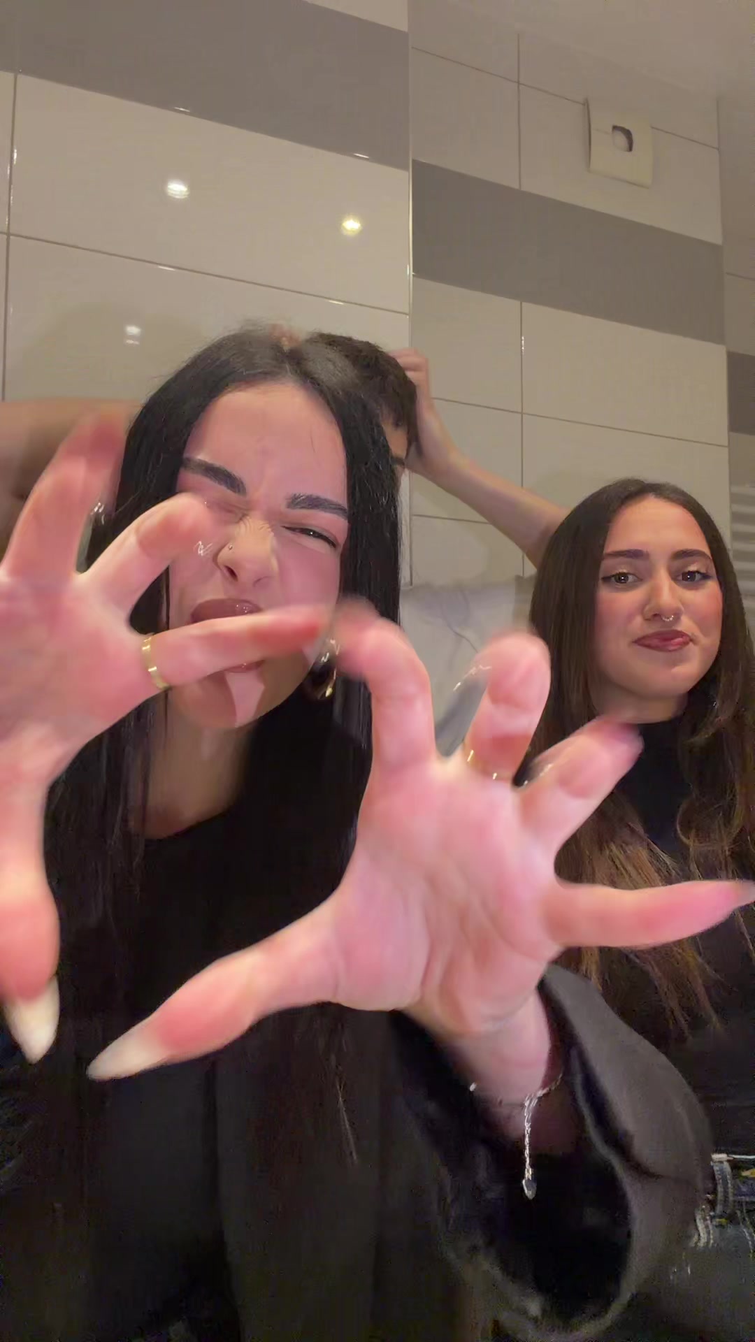 @ivona
