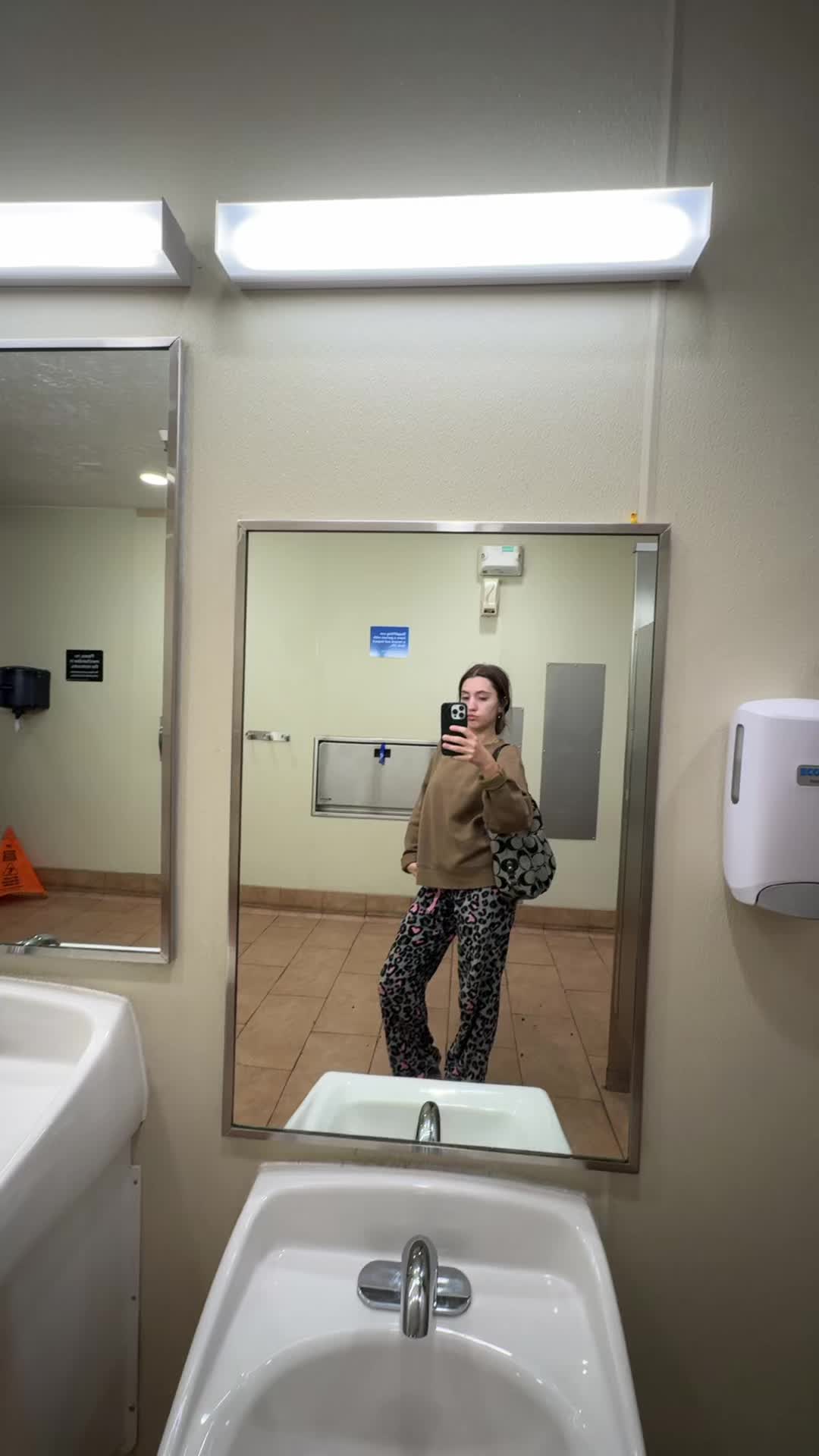 @homiehopper