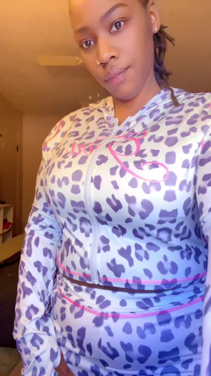 @Deedee