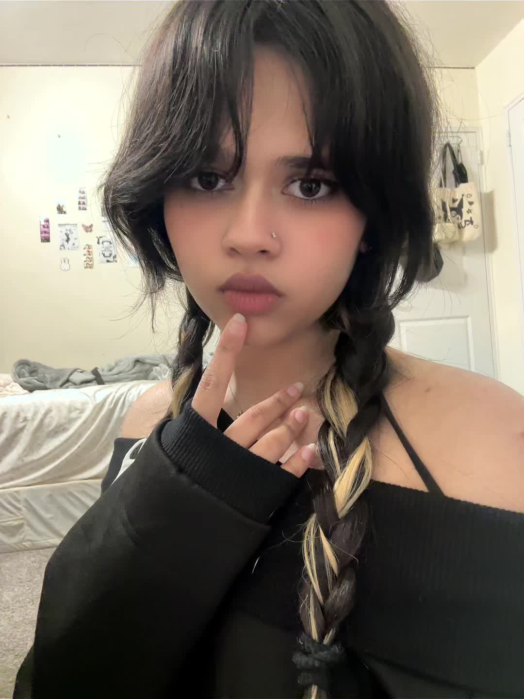 @pynk.zaizai