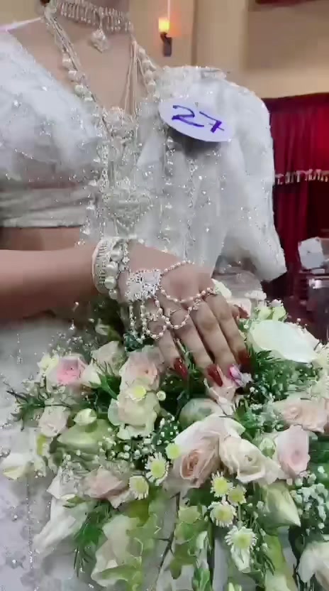 @Yashika Lakshani