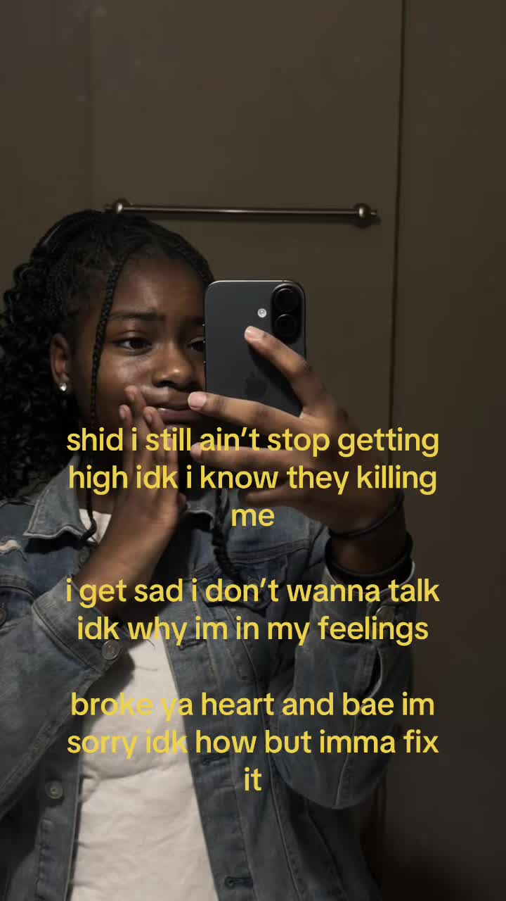 @😇