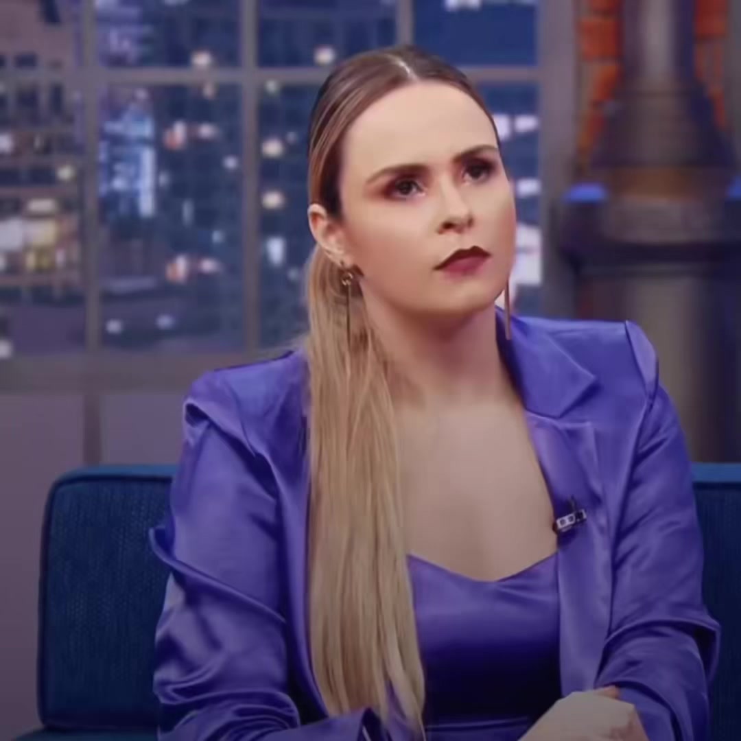 @mari scarlett's girl