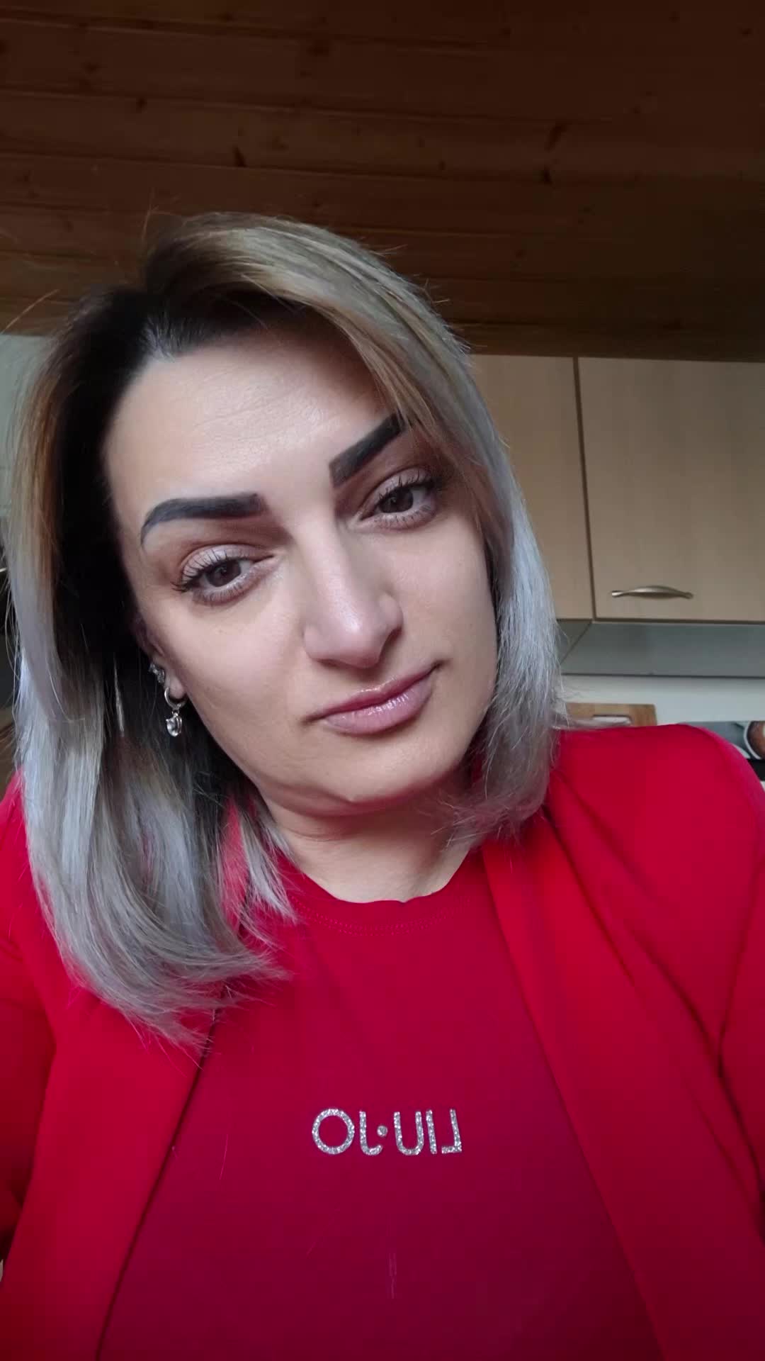@Tajanstvena 1(PIČKULJICA)