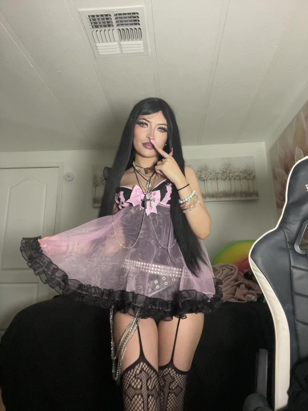 @Yis