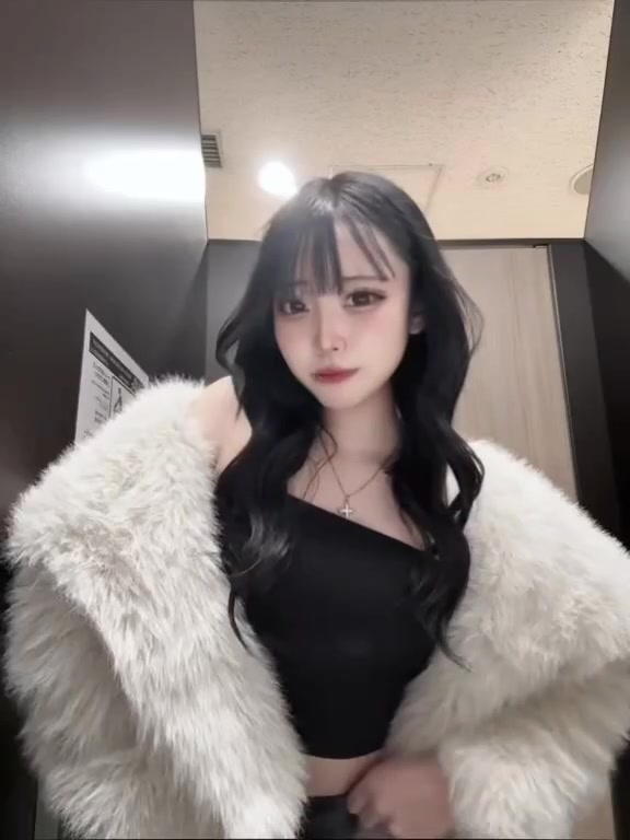 @るんるん
