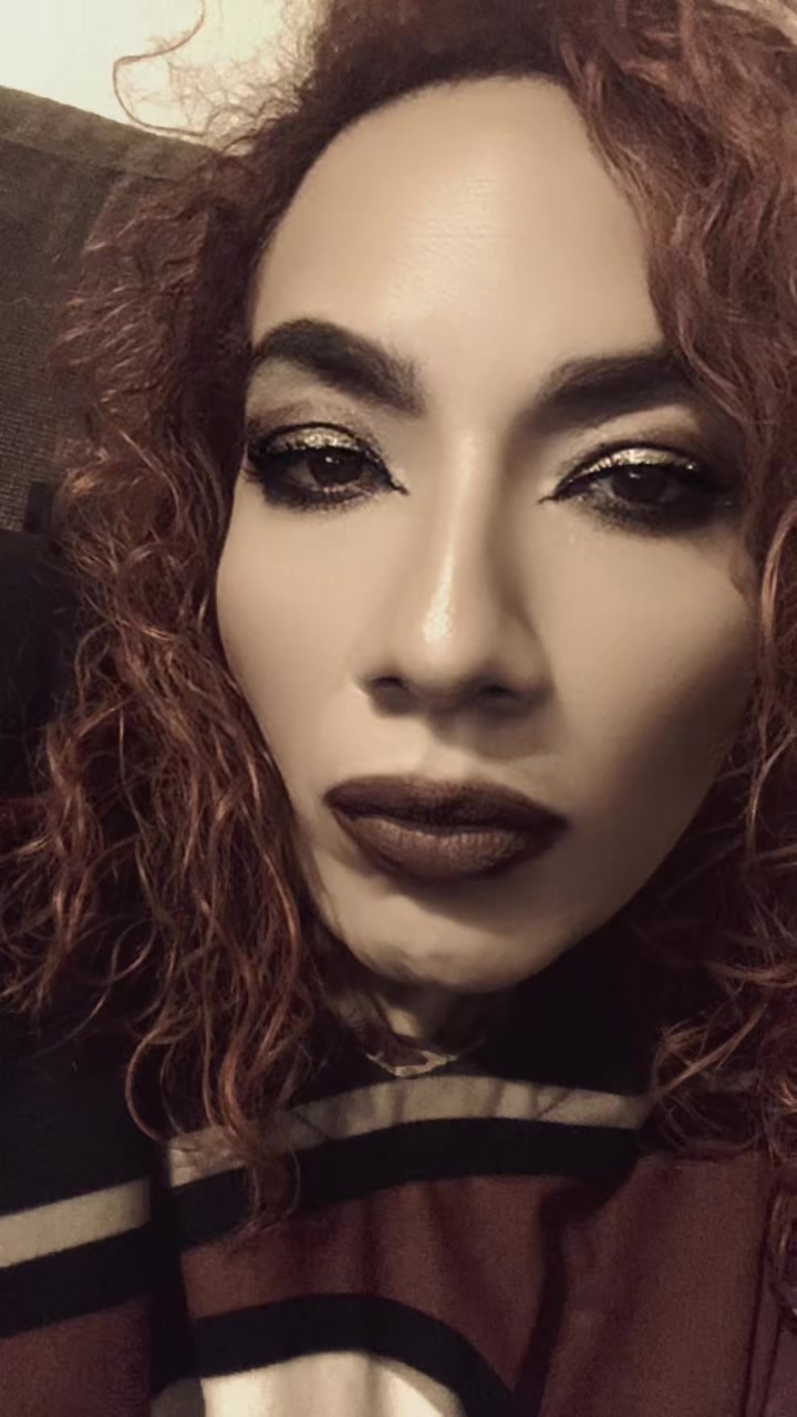 @Makeup from red