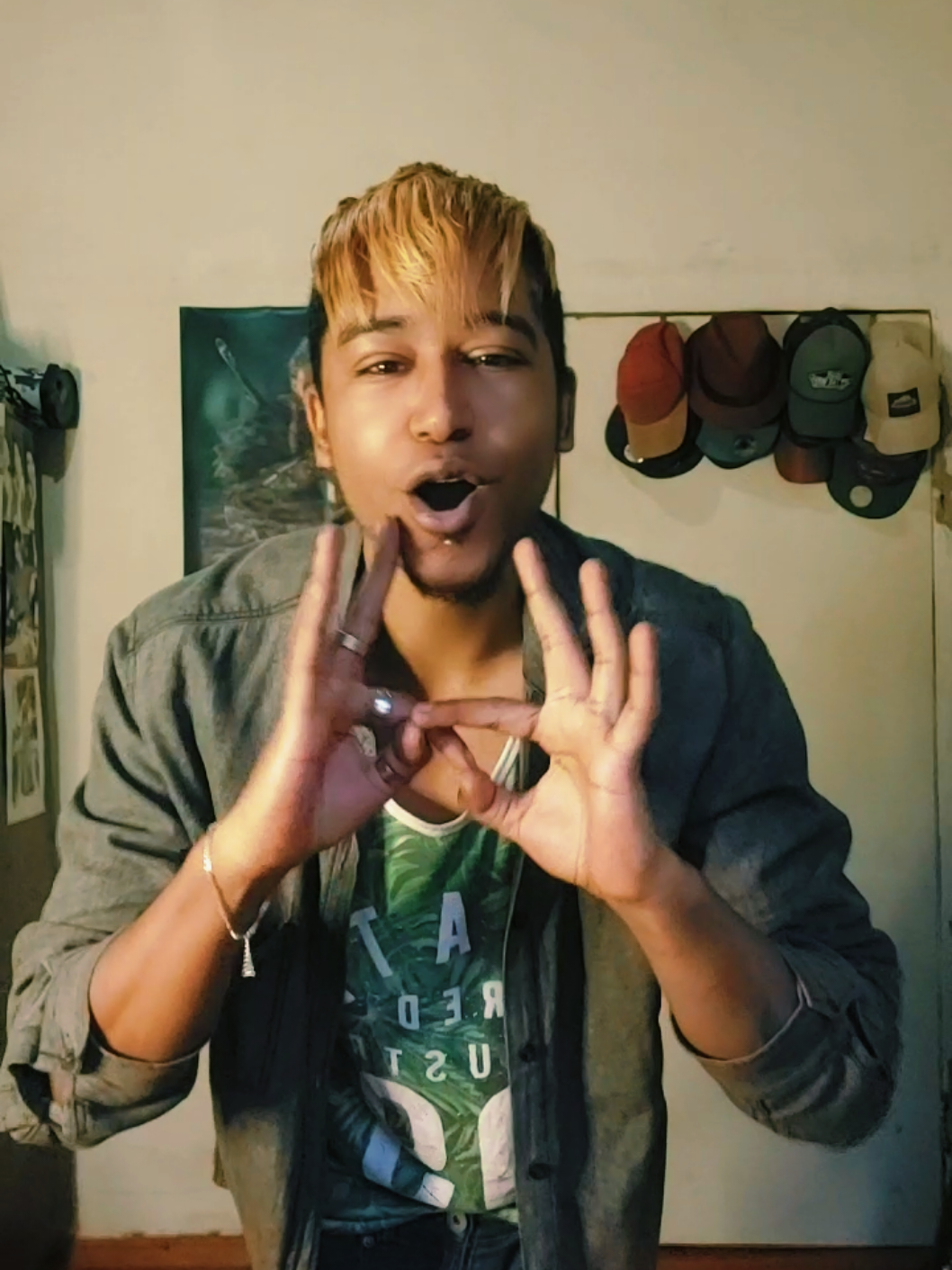 @Anii🌑🐺