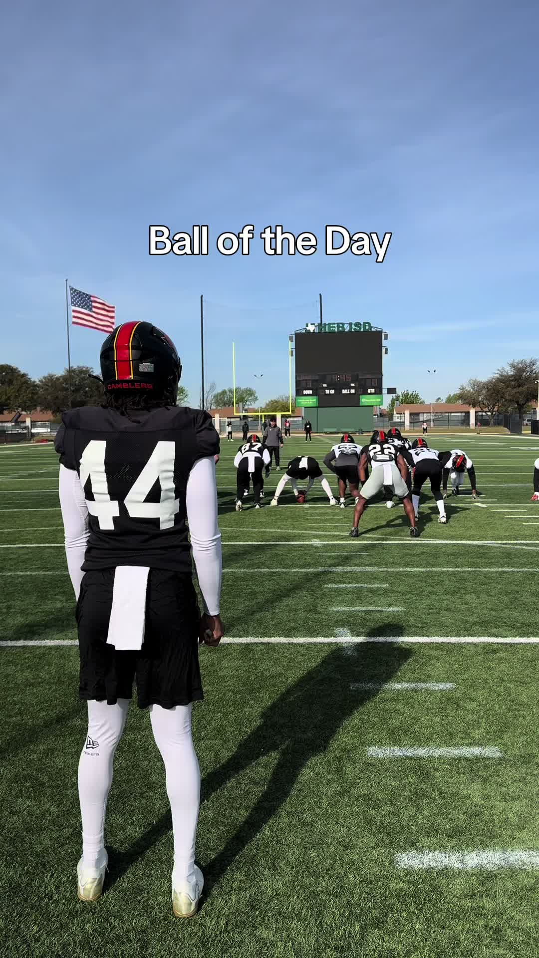 @4thDownHero